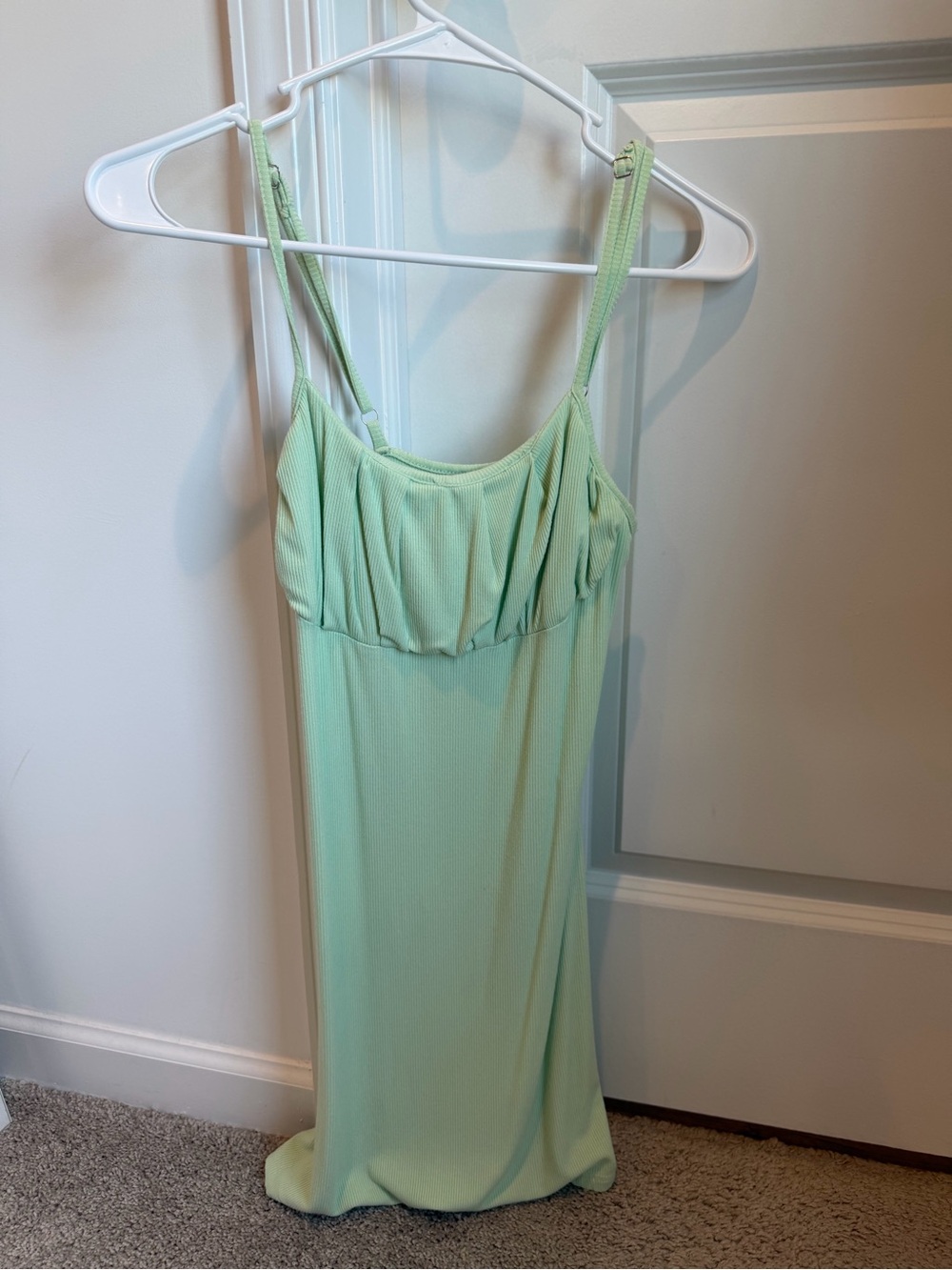 Light Mint Green Spaghetti Strap Dress